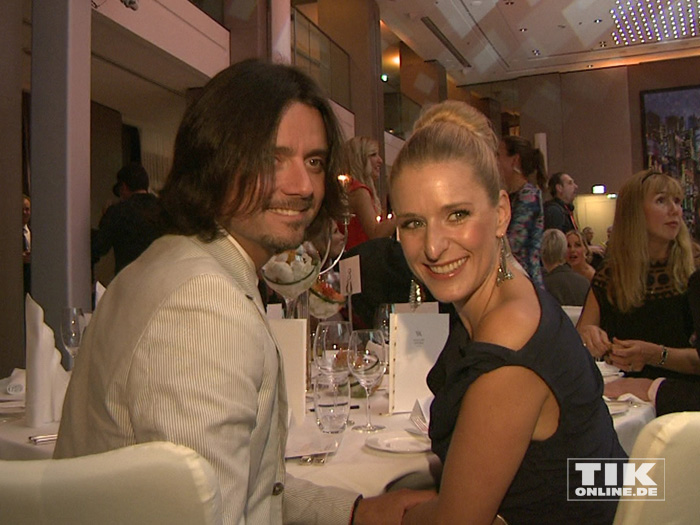 Stefanie Hertel und ihr Mann Lanny strahlten auf der Lebensherbst-Gala 2015 für die Fotografen