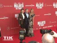 Michelle Pfeiffer, Robert de Niro und Dianna Agron posieren bei der Berlin-Premiere von "Malavita - The Family"