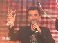 Florian Silbereisen mit seinem Preis bei den Smago Awards in Berlin
