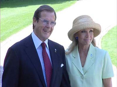 Sir Roger Moore mit Ehefrau Kiki