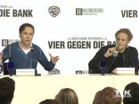 Michael "Bully" Herbig und Matthias Schweighöfer bei der Vorstellung des neuen Wolfgang Petersen Projekts "Vier gegen die Bank"